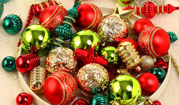 the christmas ornaments